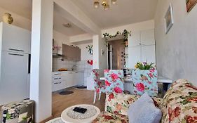 Apartment Lada